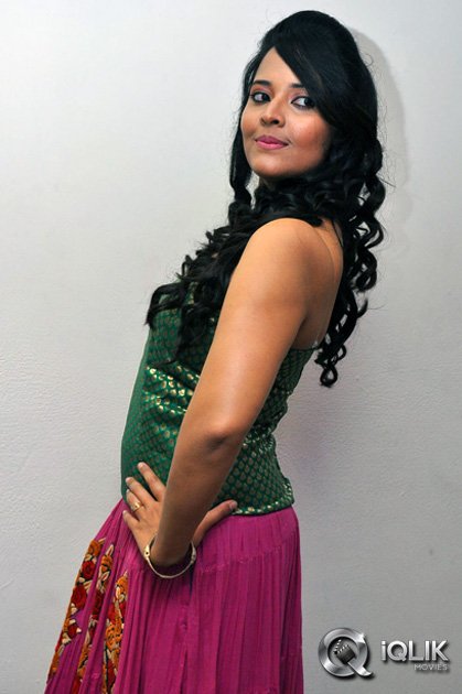 Anasuya-at-Idega-Aasa-Paddav-Audio-Launch